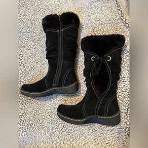 Bass women’s winter boots size 7.5